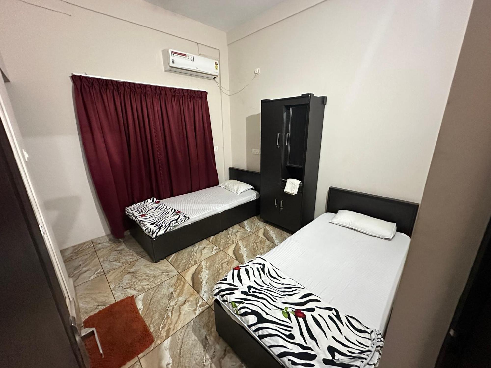 Zahir Residency Kondotty Exterior foto