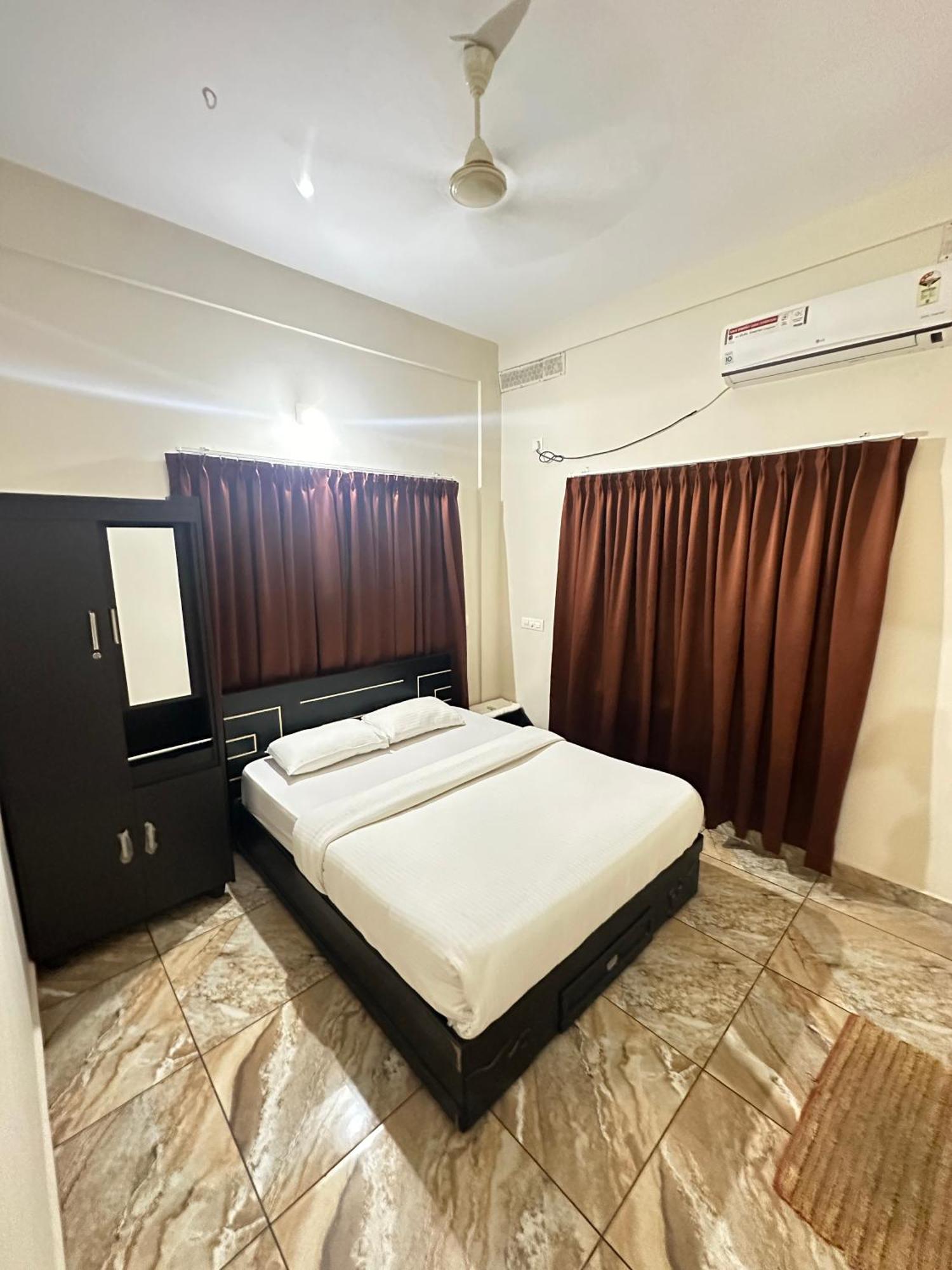 Zahir Residency Kondotty Exterior foto