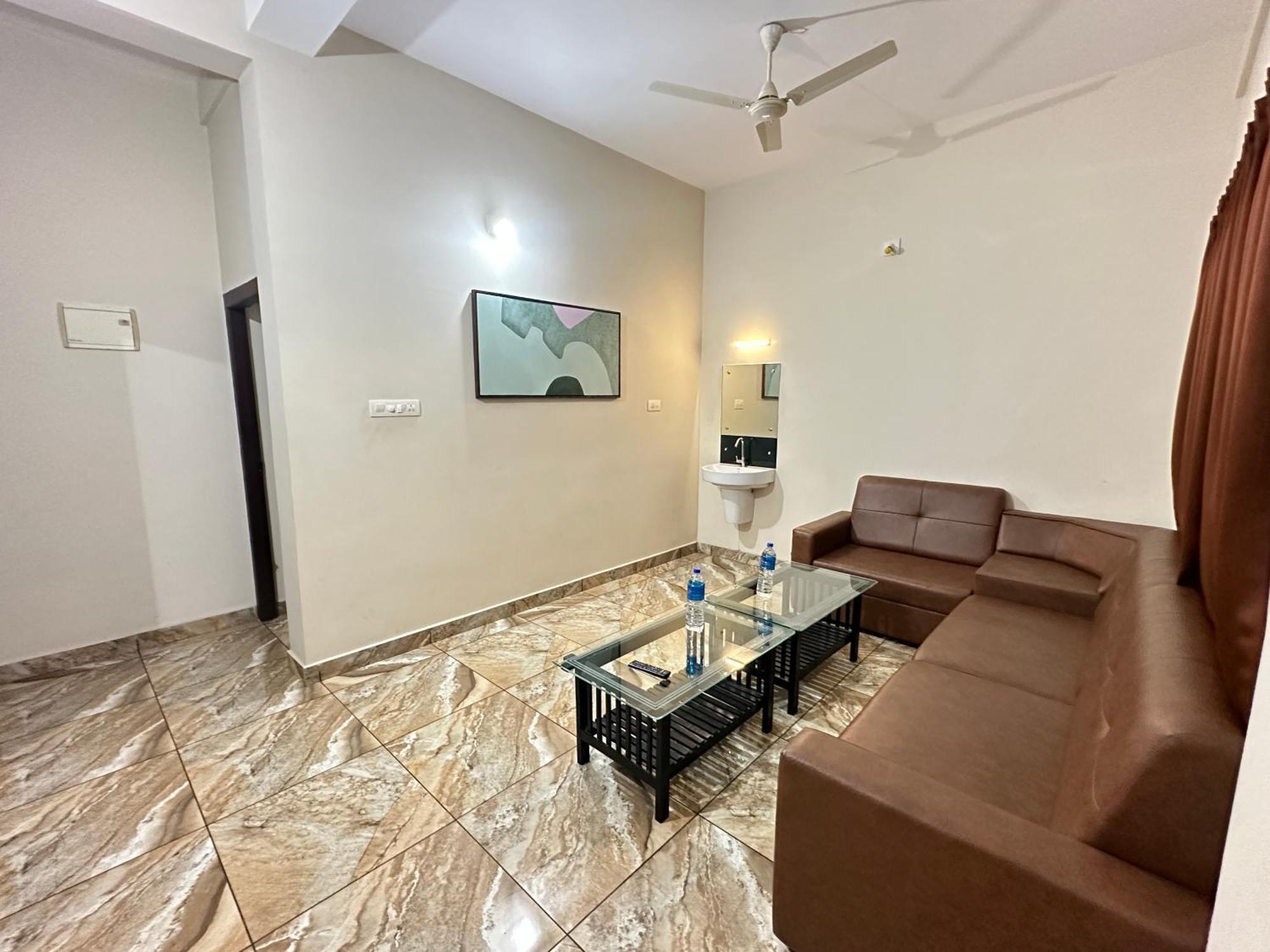 Zahir Residency Kondotty Exterior foto